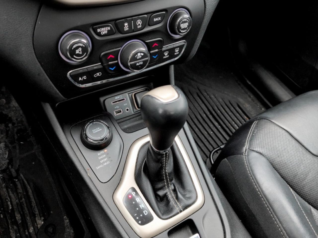 2015 Jeep Cherokee Limited Photo