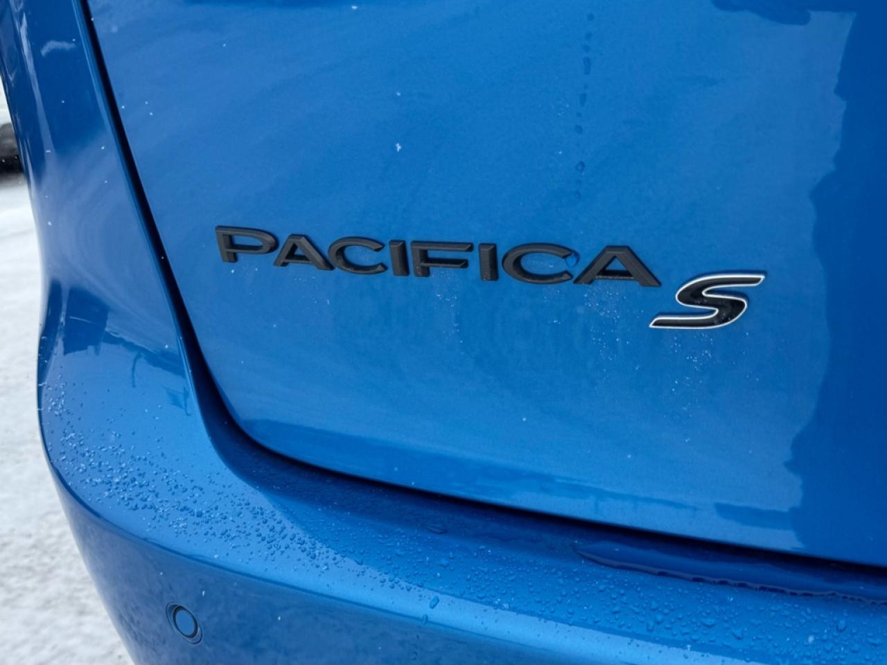 2026 Chrysler Pacifica Select  - $154.32 /Wk Photo