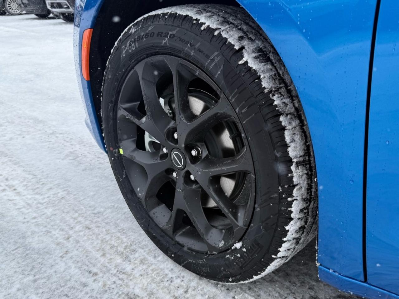 2026 Chrysler Pacifica Select  - $154.32 /Wk Photo