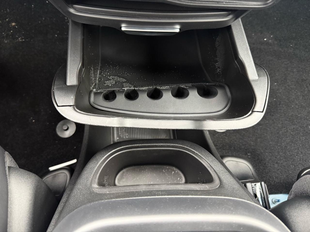 2026 Chrysler Pacifica Select  - $154.32 /Wk Photo