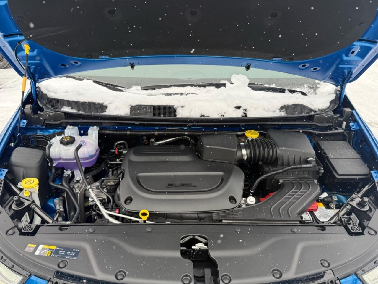 2026 Chrysler Pacifica Select  - $154.32 /Wk Photo