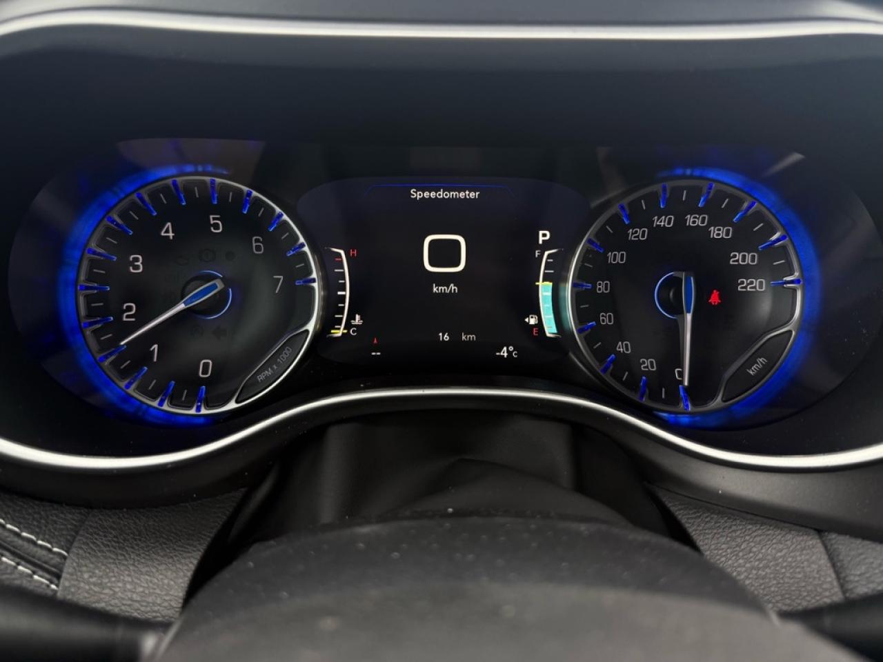 2026 Chrysler Pacifica Select  - $154.32 /Wk Photo