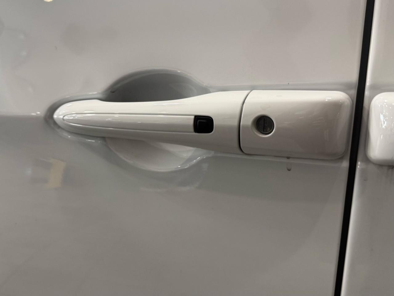 2026 Chrysler Pacifica Select  Rear Entertainment Photo