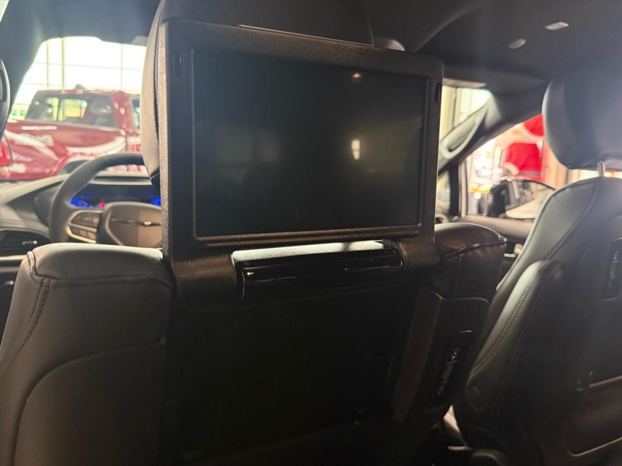 2026 Chrysler Pacifica Select  Rear Entertainment Photo