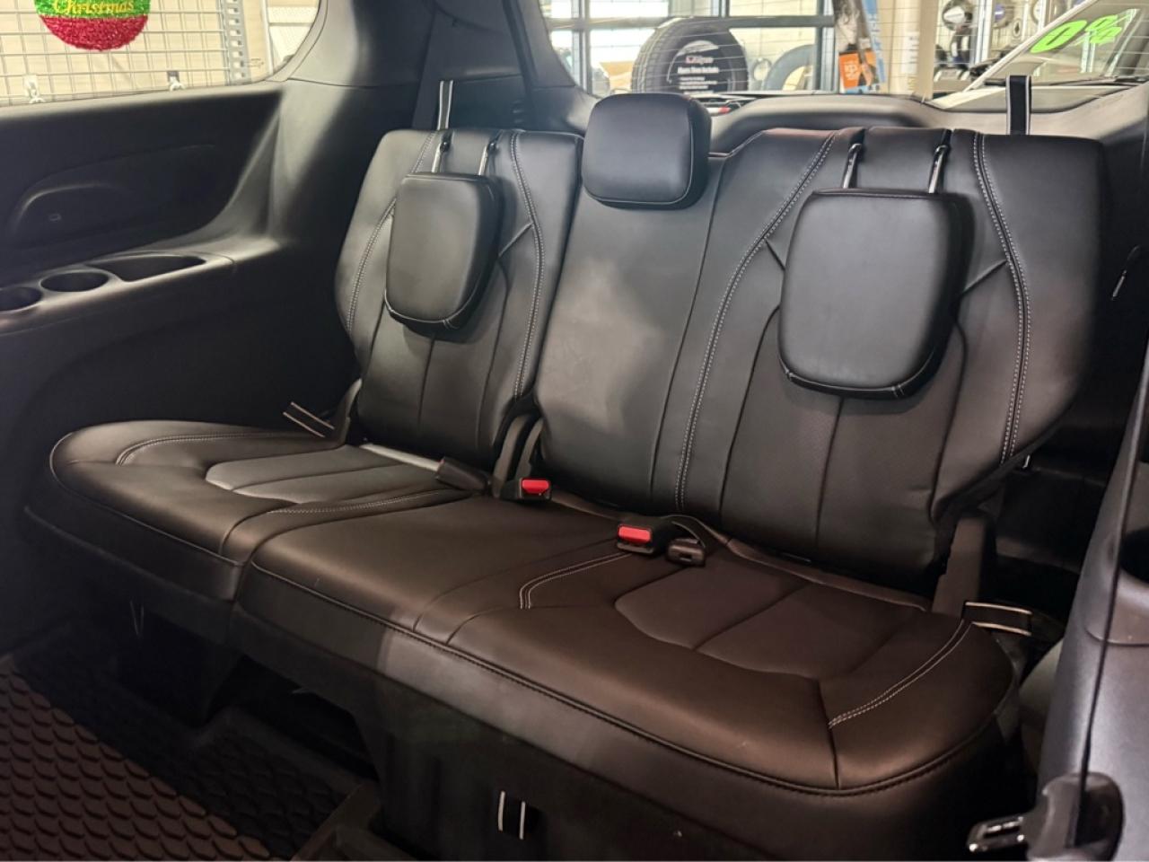 2026 Chrysler Pacifica Select  Rear Entertainment Photo