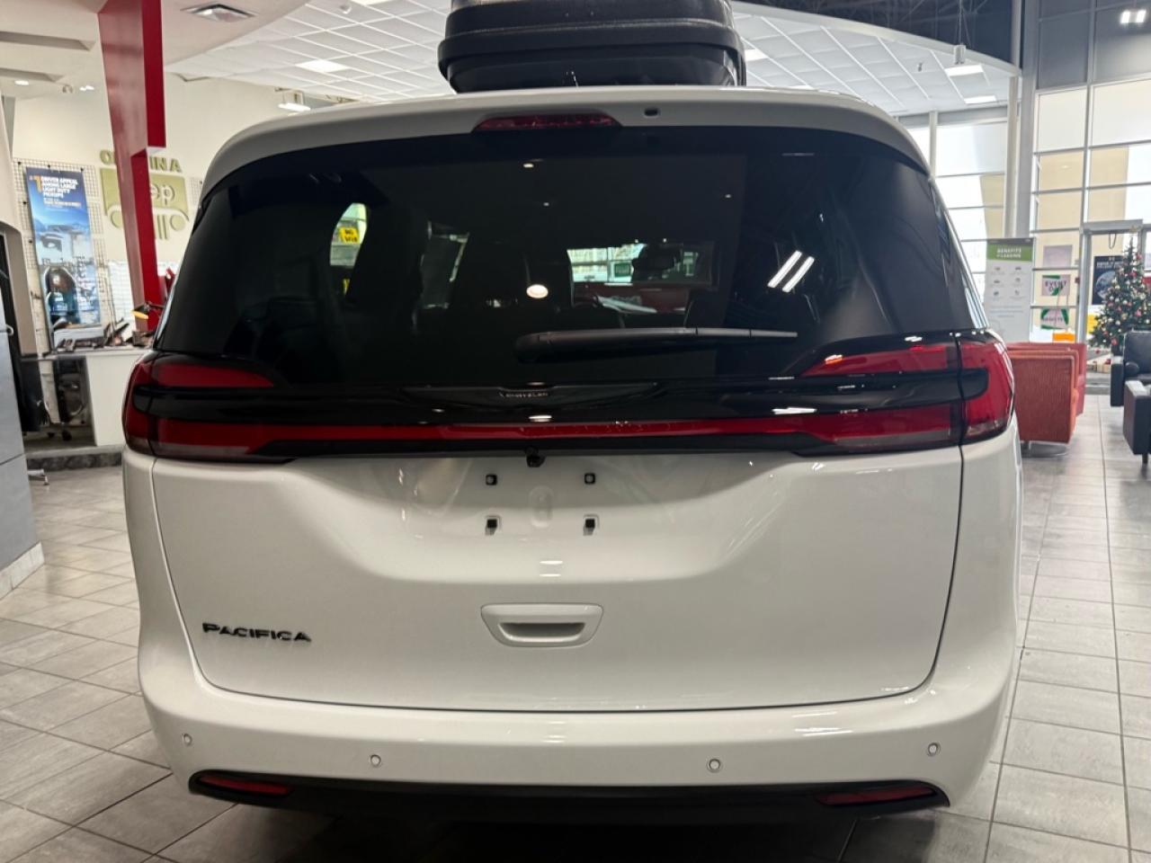 2026 Chrysler Pacifica Select  Rear Entertainment Photo