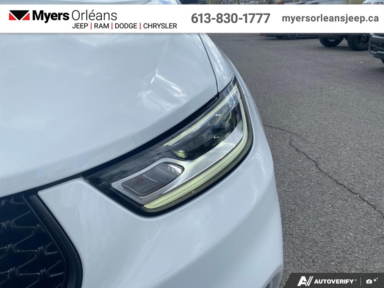 2026 Chrysler Pacifica Select  -Rear Entertainment Photo