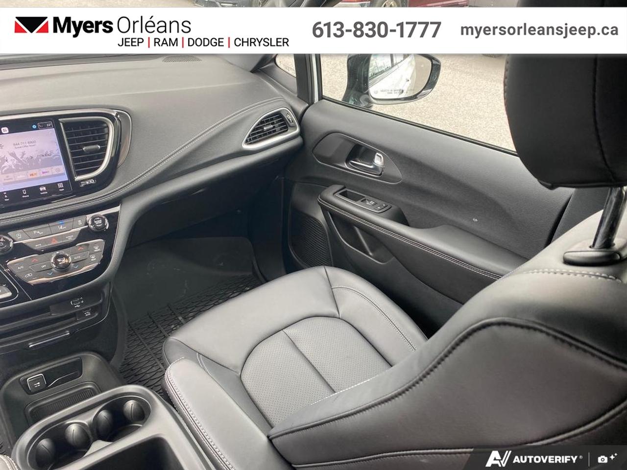 2026 Chrysler Pacifica Select  -Rear Entertainment Photo