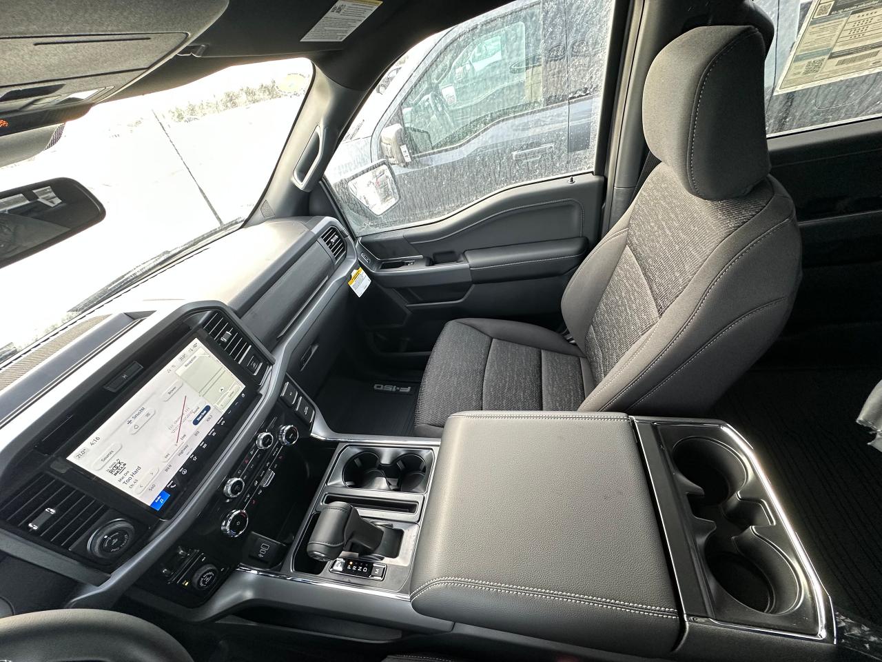 2026 Ford F-150 XLT 4WD SuperCrew 5.5' Box 302A Photo5