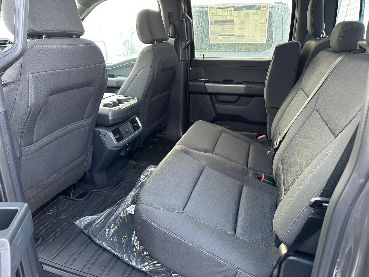 2026 Ford F-150 XLT 4WD SuperCrew 5.5' Box 302A Photo5