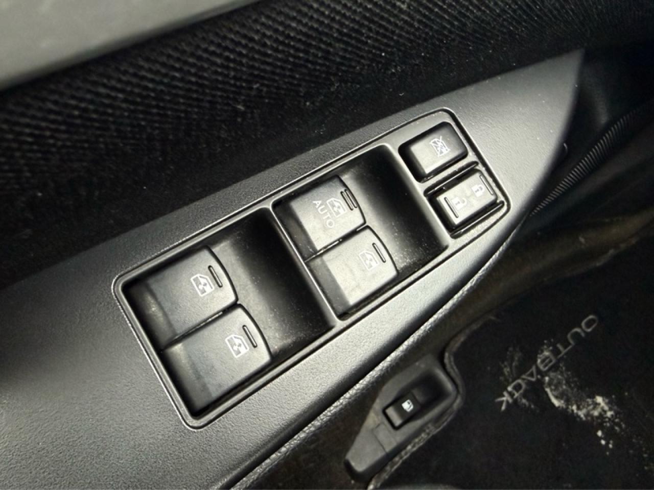 2014 Subaru Outback 2.5i Premium  - Bluetooth Photo