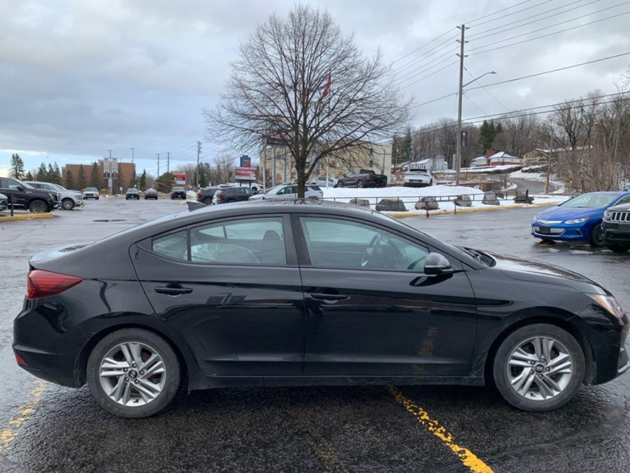 2019 Hyundai Elantra Preferred w/sun and safety pkg Photo