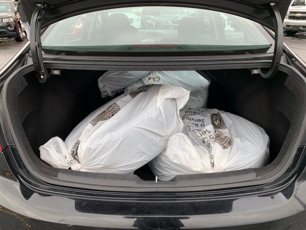 2019 Hyundai Elantra Preferred w/sun and safety pkg Photo