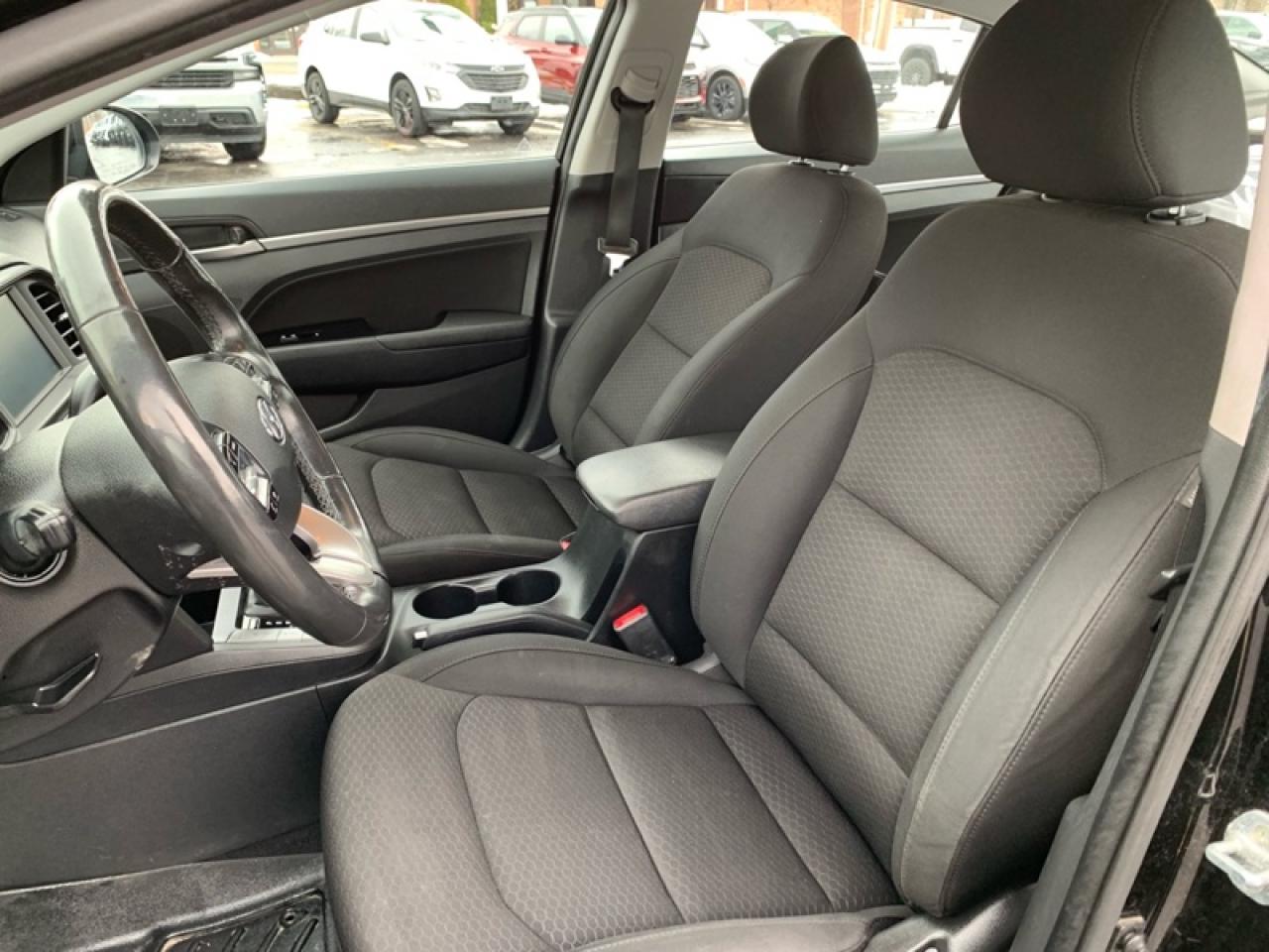 2019 Hyundai Elantra Preferred w/sun and safety pkg Photo