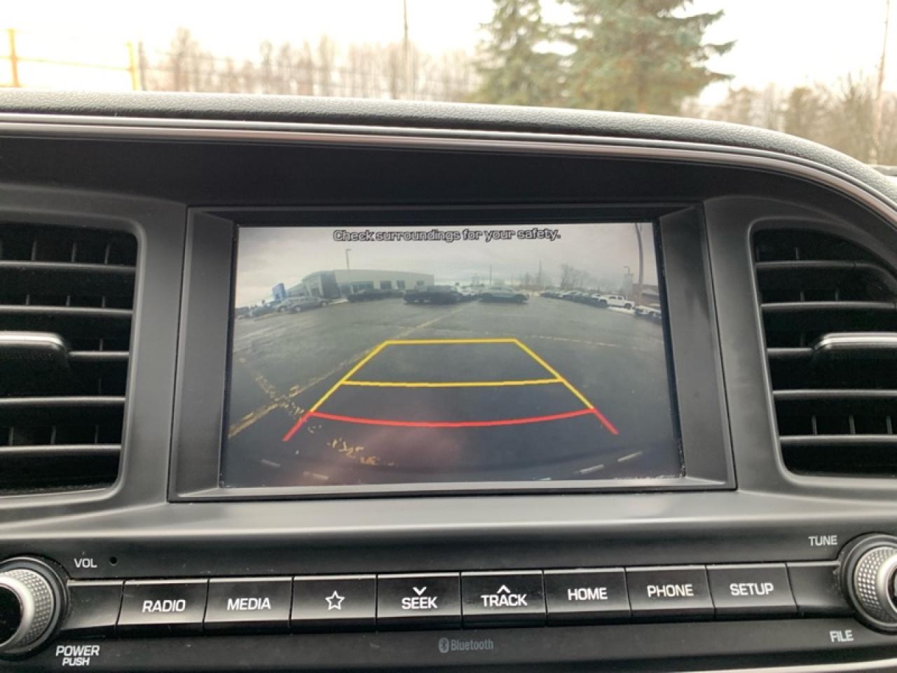 2019 Hyundai Elantra Preferred w/sun and safety pkg Photo