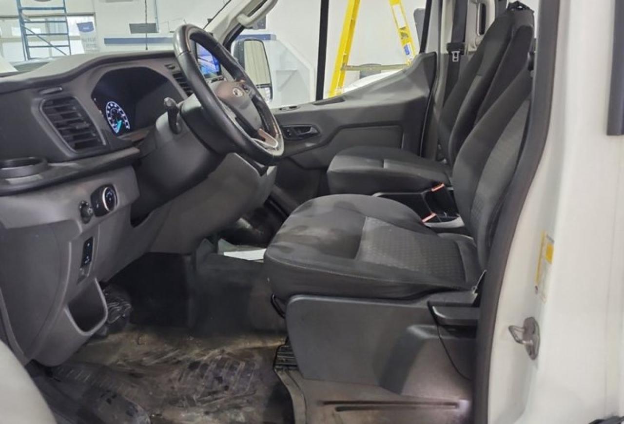 2021 Ford Transit Cargo Van AWD WB | Adaptive Cruise | CarPlay + Android | Screen | Rear Camera | and More ! Photo