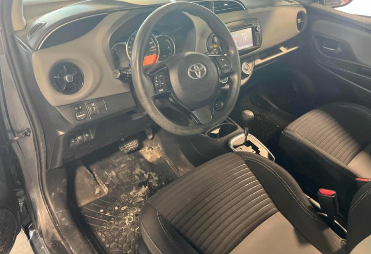 2018 Toyota Yaris Hatchback LE Hatchback | Auto | Heated Seats | Bluetooth | Rear Camera | and More ! Photo2