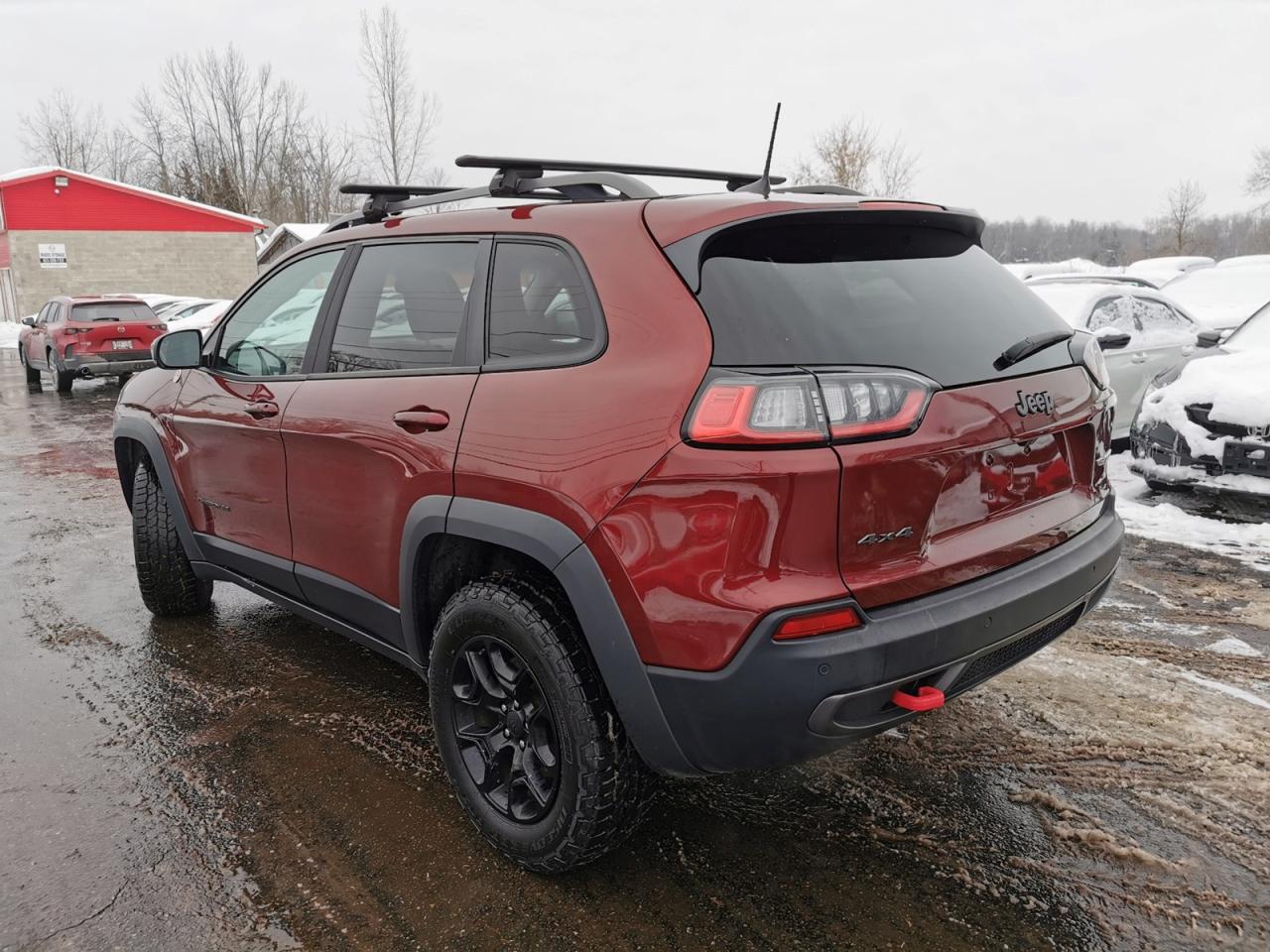 2019 Jeep Cherokee Trailhawk Photo2