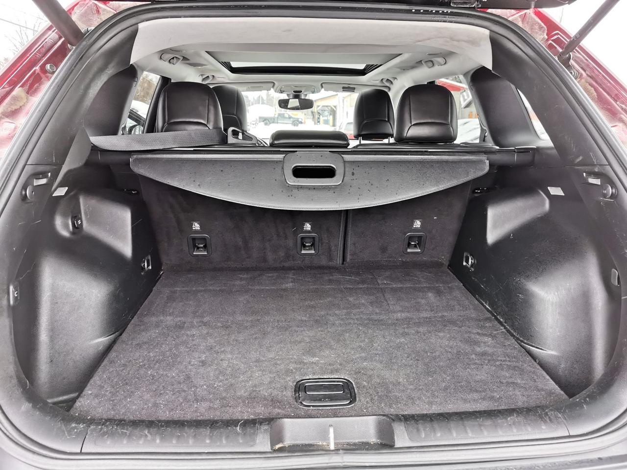 2019 Jeep Cherokee Trailhawk Photo