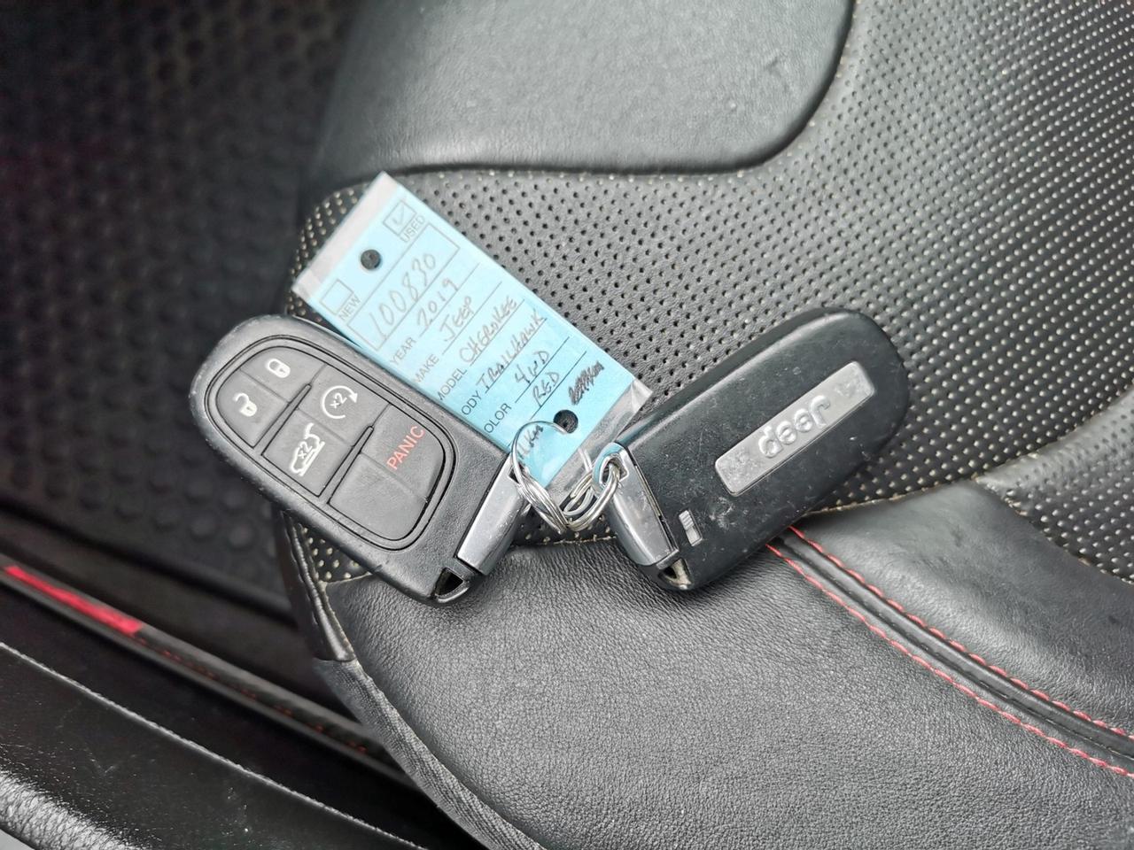 2019 Jeep Cherokee Trailhawk Photo