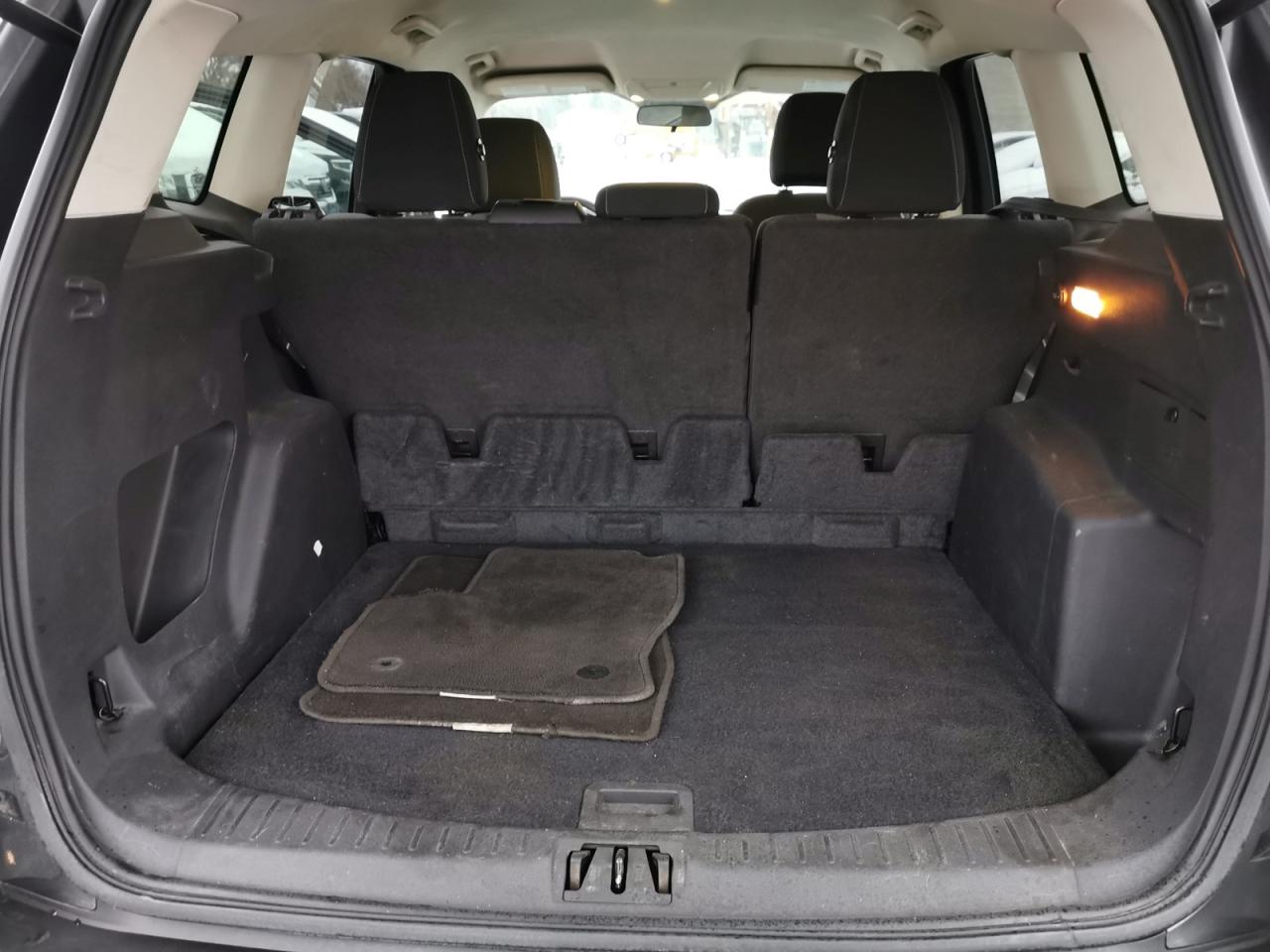 2017 Ford Escape SE Photo