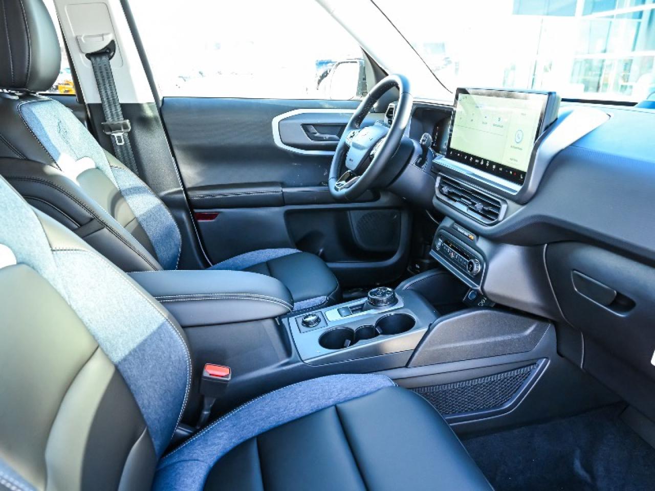 2026 Ford Bronco Sport Outer Banks Photo