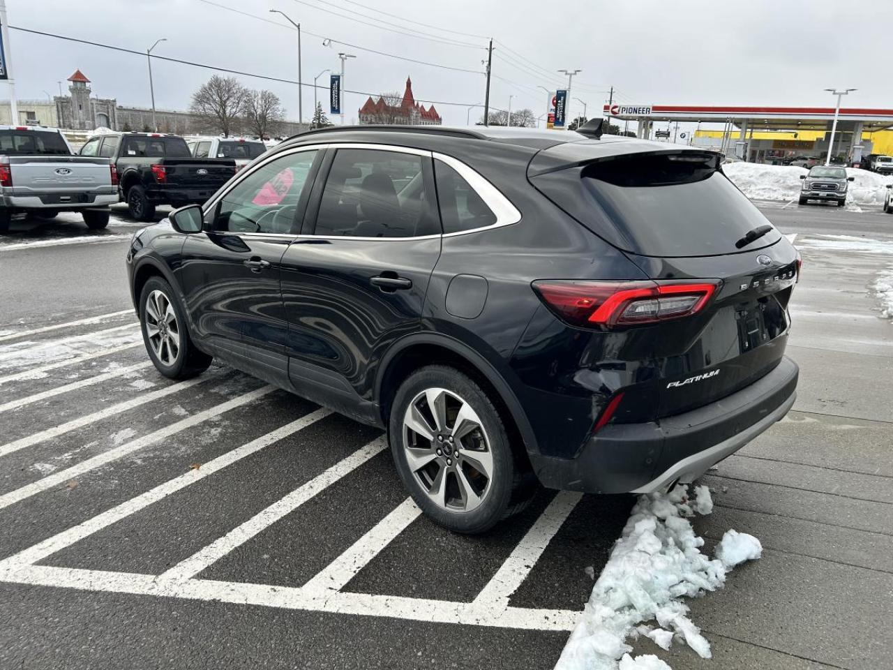 2025 Ford Escape Platinum Photo