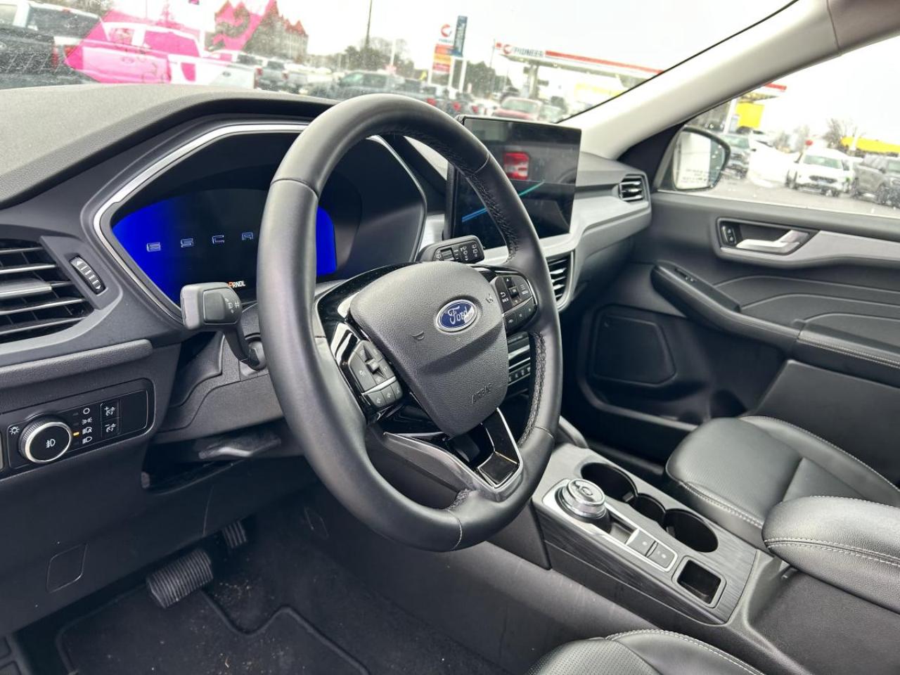 2025 Ford Escape Platinum Photo