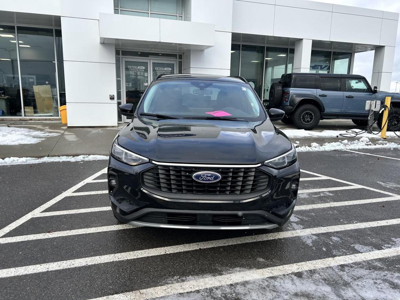 2025 Ford Escape Platinum Photo