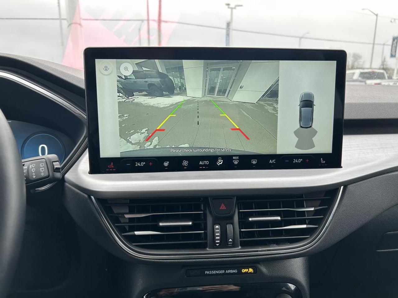 2025 Ford Escape Platinum Photo