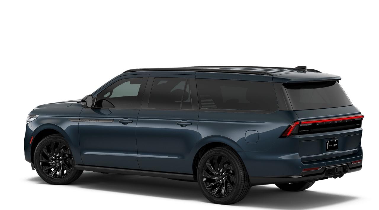 2026 Lincoln Navigator Reserve Photo
