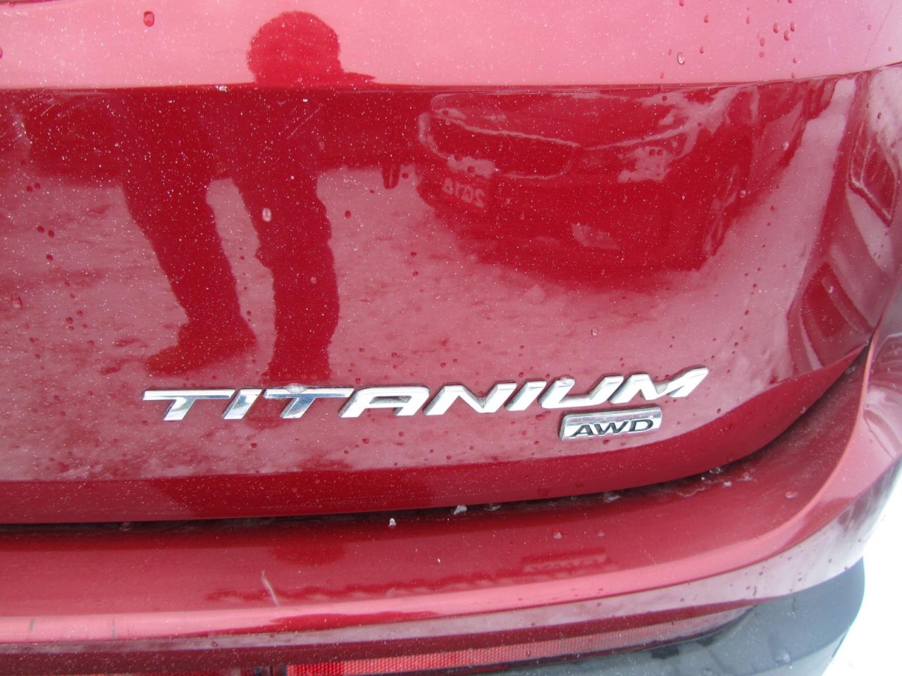 2016 Ford Edge 4DR TITANIUM AWD Photo