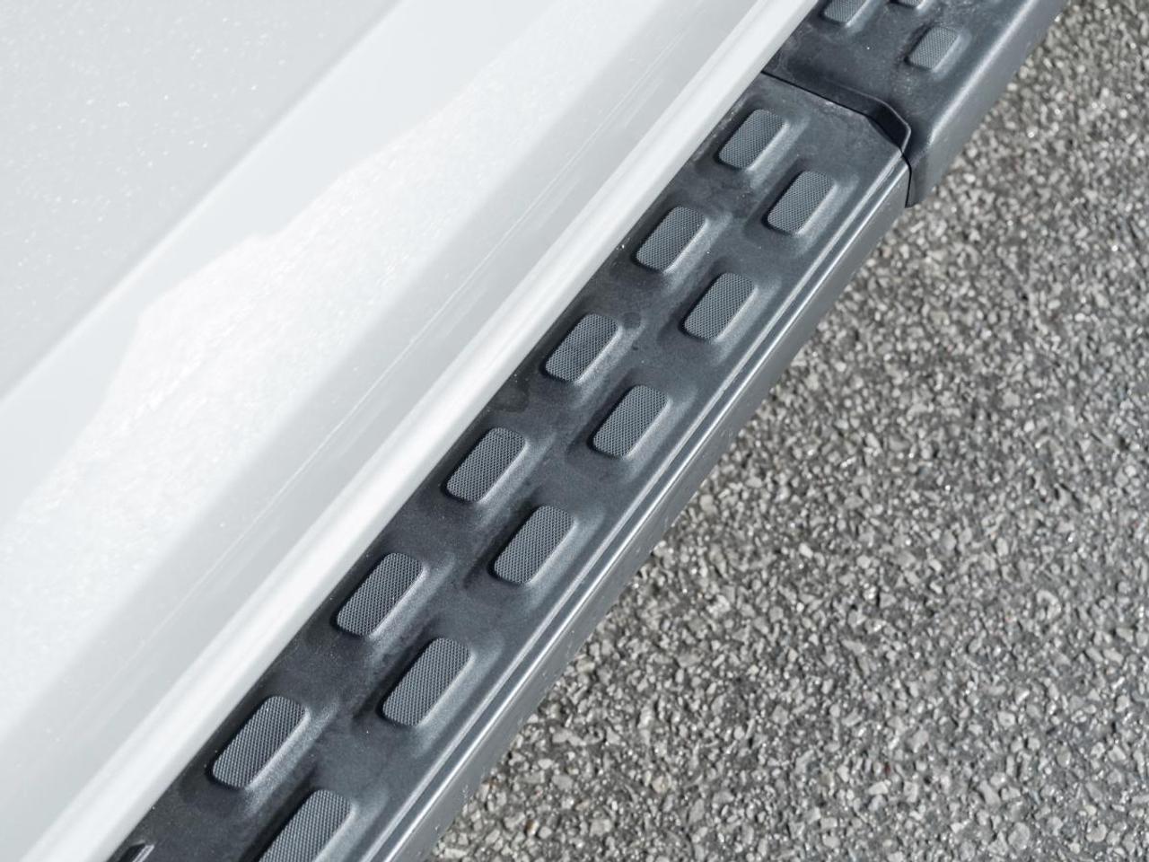 2024 Ford F-150 Lightning XLT Photo