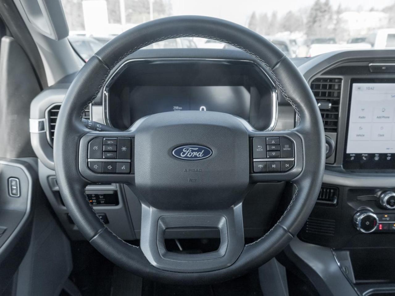 2024 Ford F-150 Lightning XLT Photo