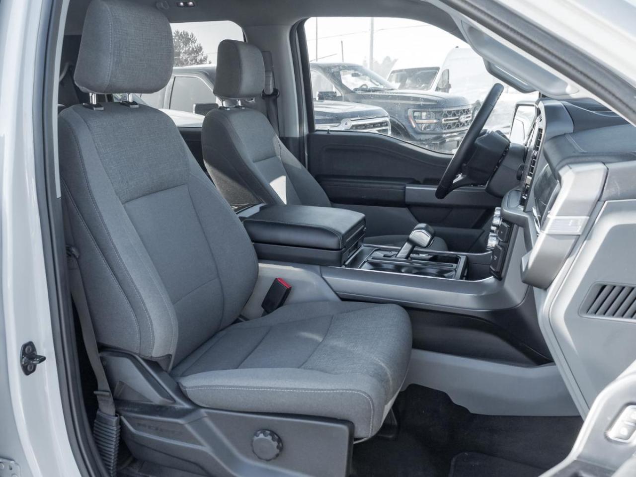 2024 Ford F-150 Lightning XLT Photo