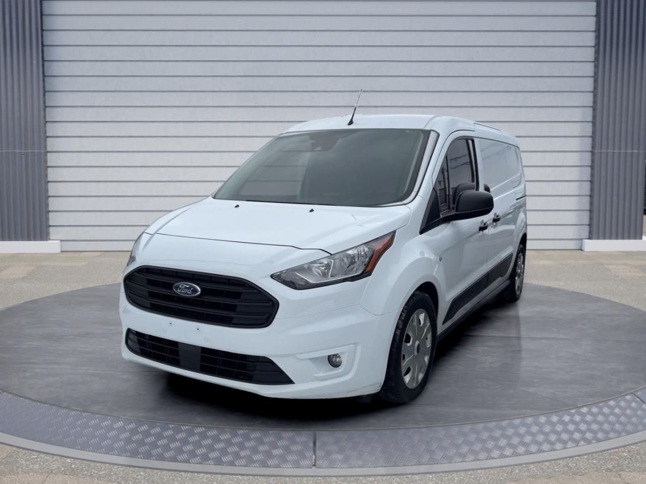 2022 Ford Transit Connect Van XLT Photo0