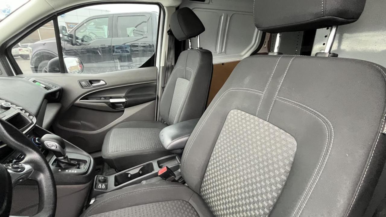 2022 Ford Transit Connect Van XLT Photo
