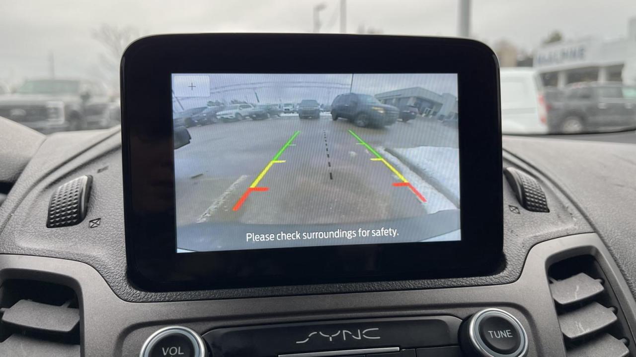 2022 Ford Transit Connect Van XLT Photo