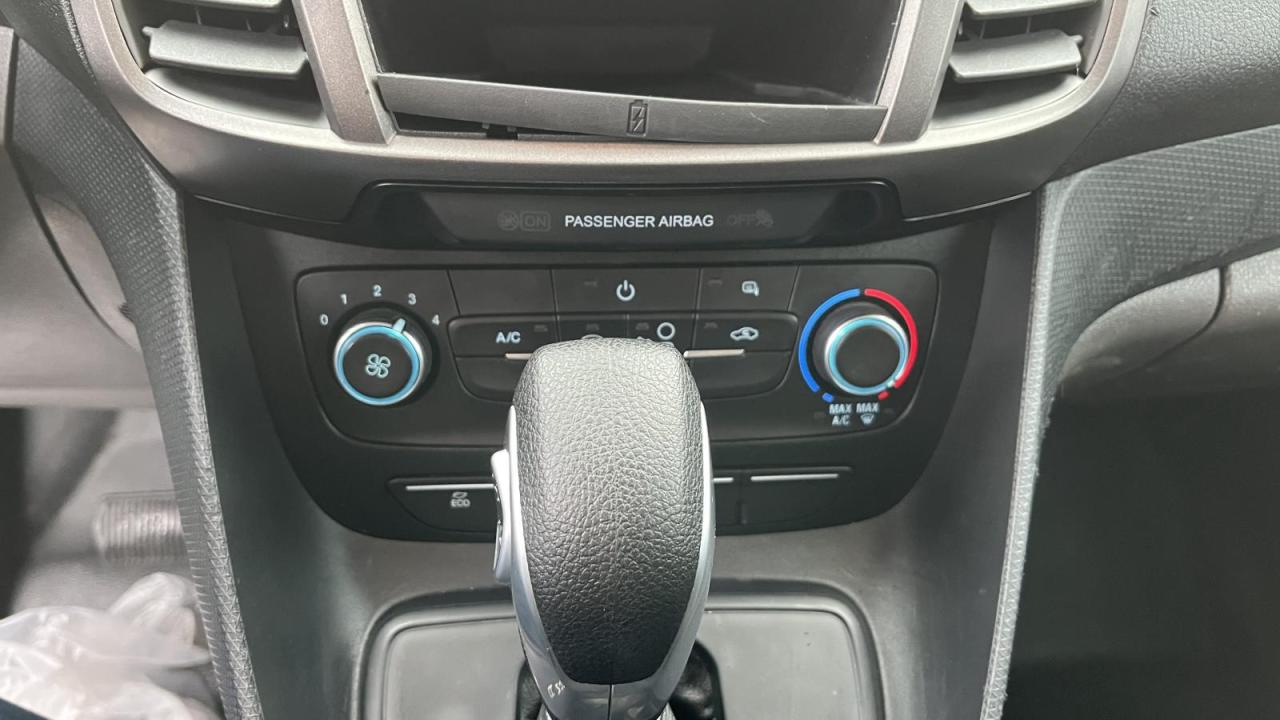 2022 Ford Transit Connect Van XLT Photo