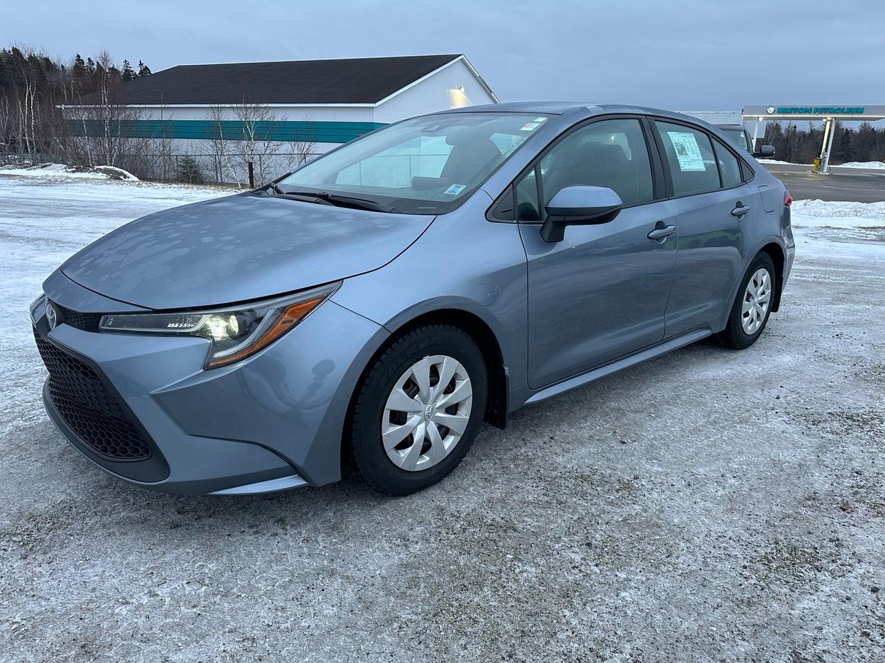 2021 Toyota Corolla L Photo0