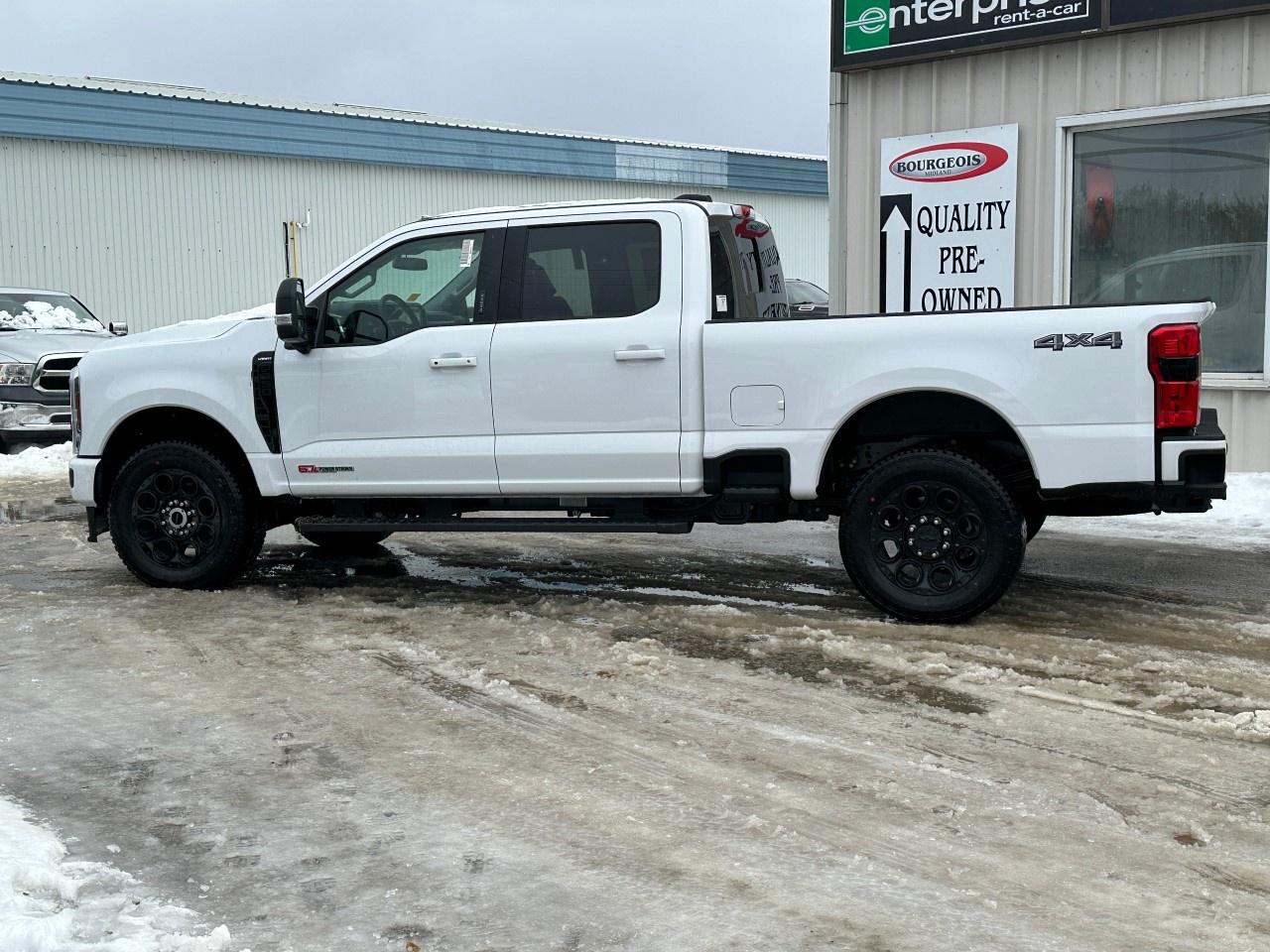 2026 Ford F-350 Super Duty SRW LARIAT 4WD CREW CAB 6.75' BOX Photo