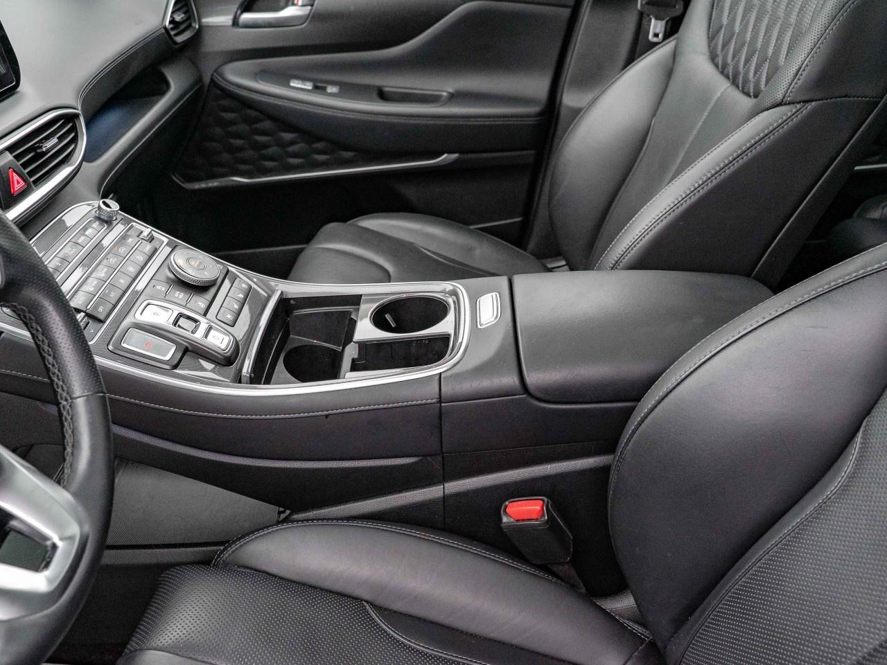 2022 Hyundai Santa Fe ULTIMATE CALLIGRAPHY AWD Photo