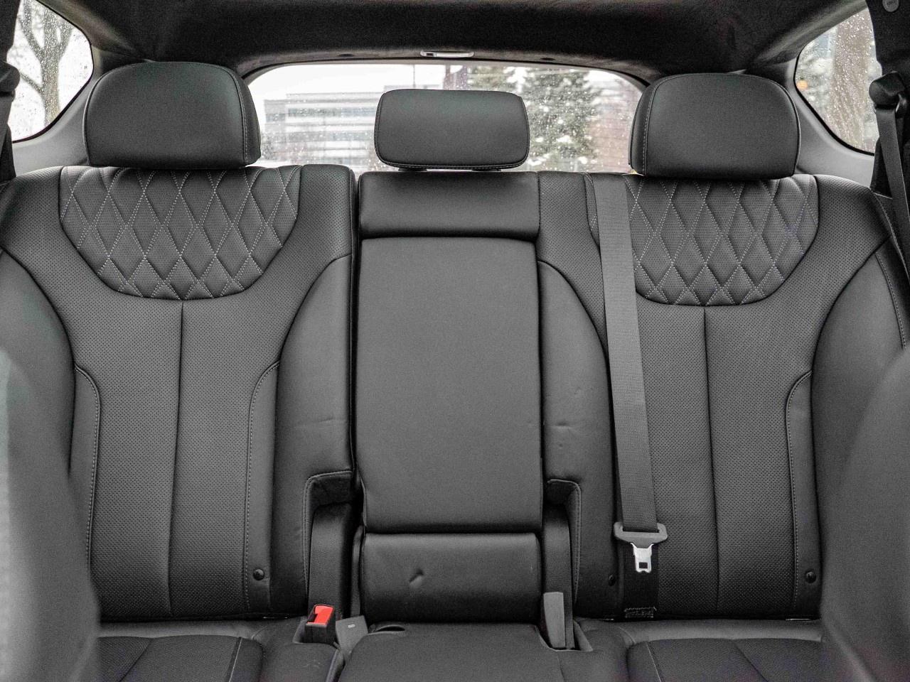 2022 Hyundai Santa Fe ULTIMATE CALLIGRAPHY AWD Photo