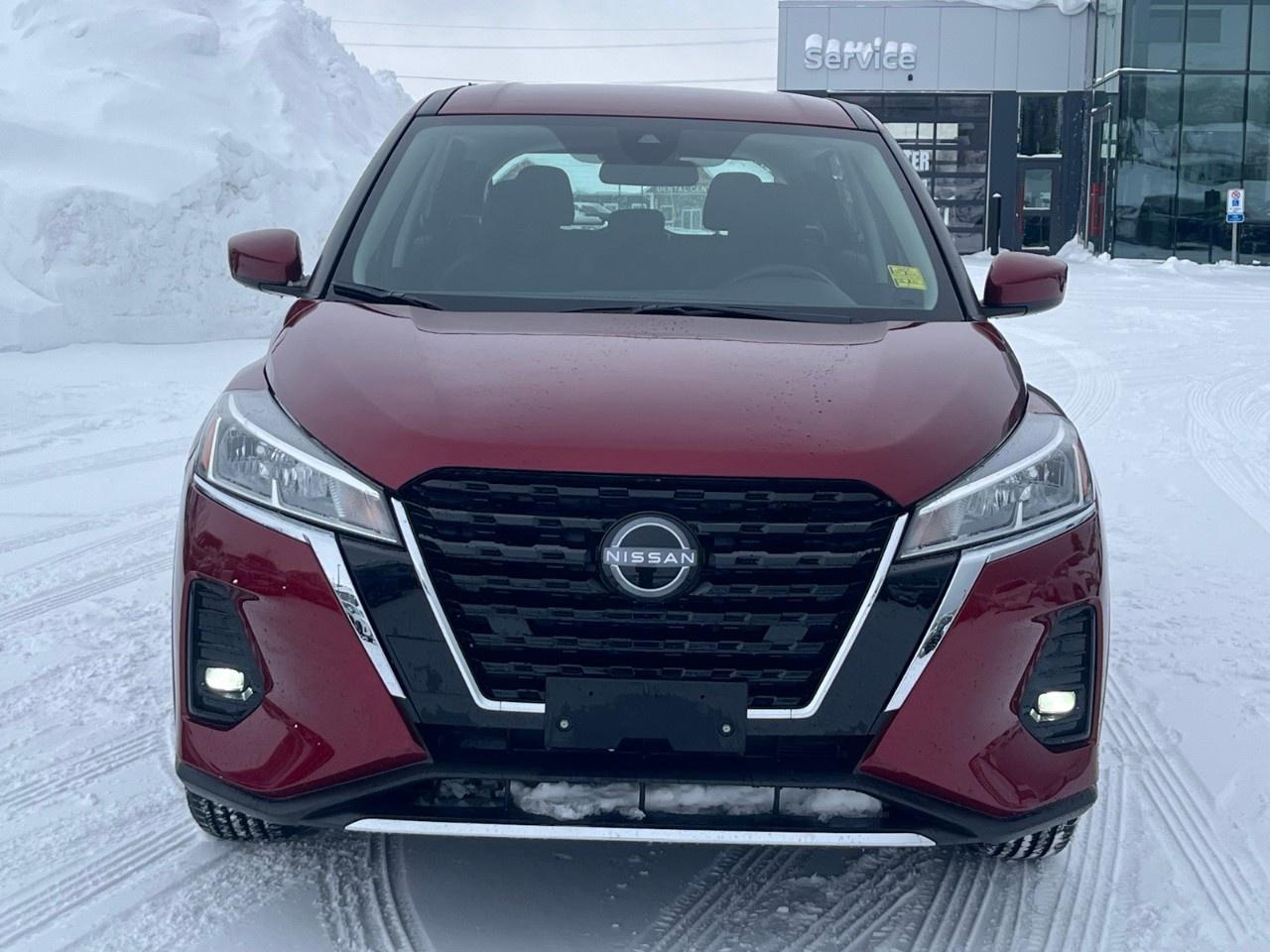 2025 Nissan Kicks Play S FWD Photo