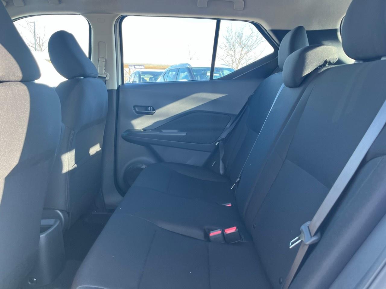 2025 Nissan Kicks Play S FWD Photo