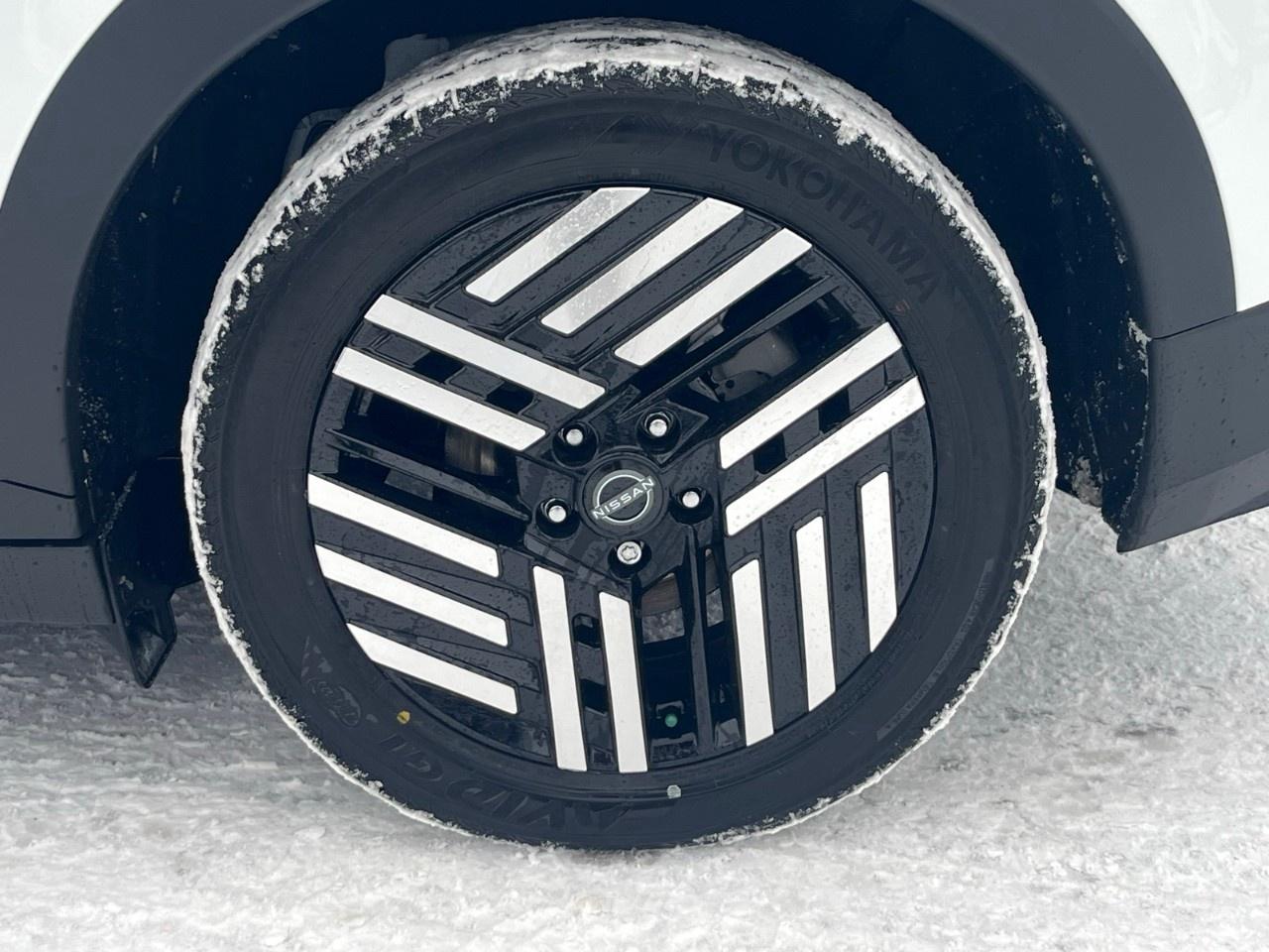 2026 Nissan Leaf SV  FWD Photo