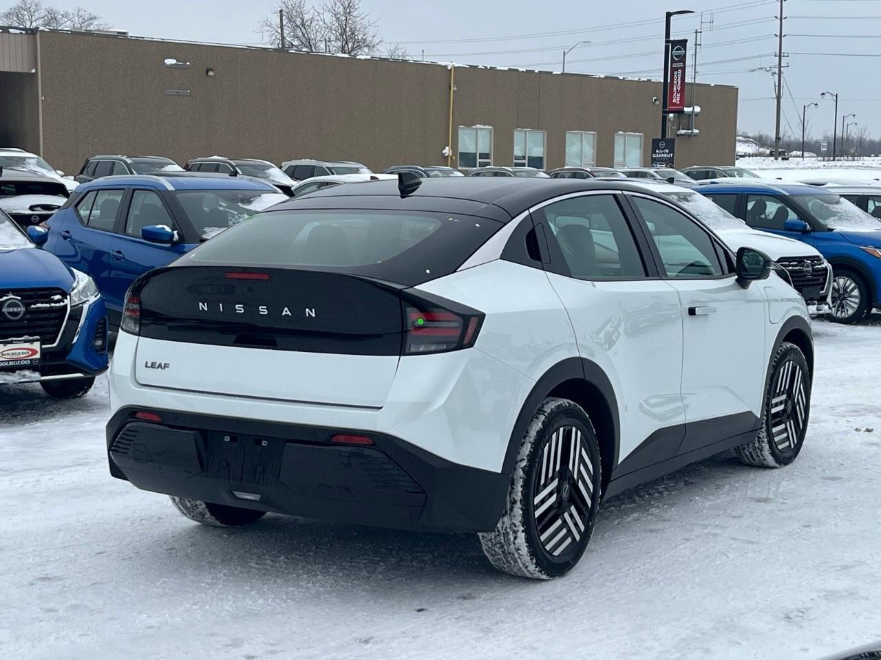 2026 Nissan Leaf SV  FWD Photo