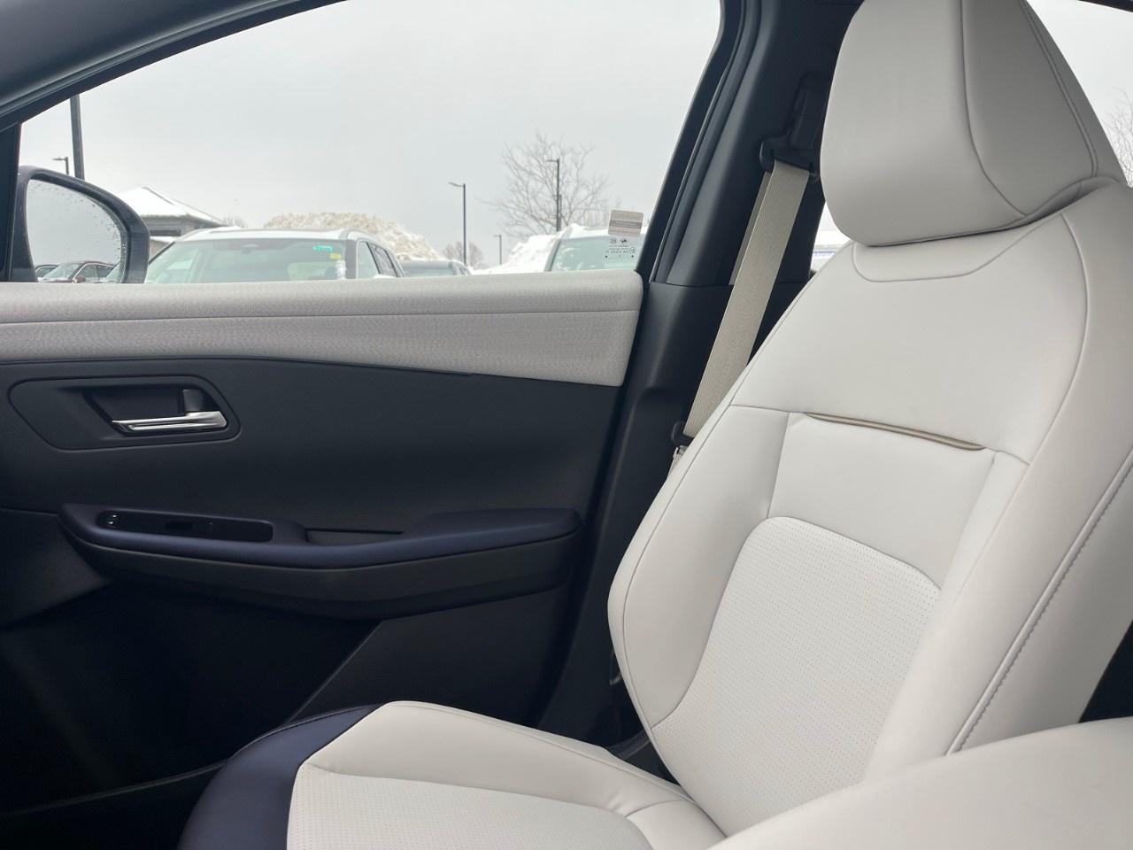 2026 Nissan Leaf SV  FWD Photo