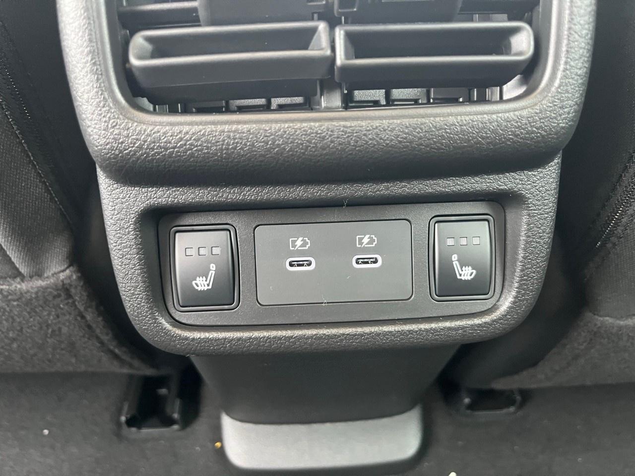 2026 Nissan Leaf SV  FWD Photo