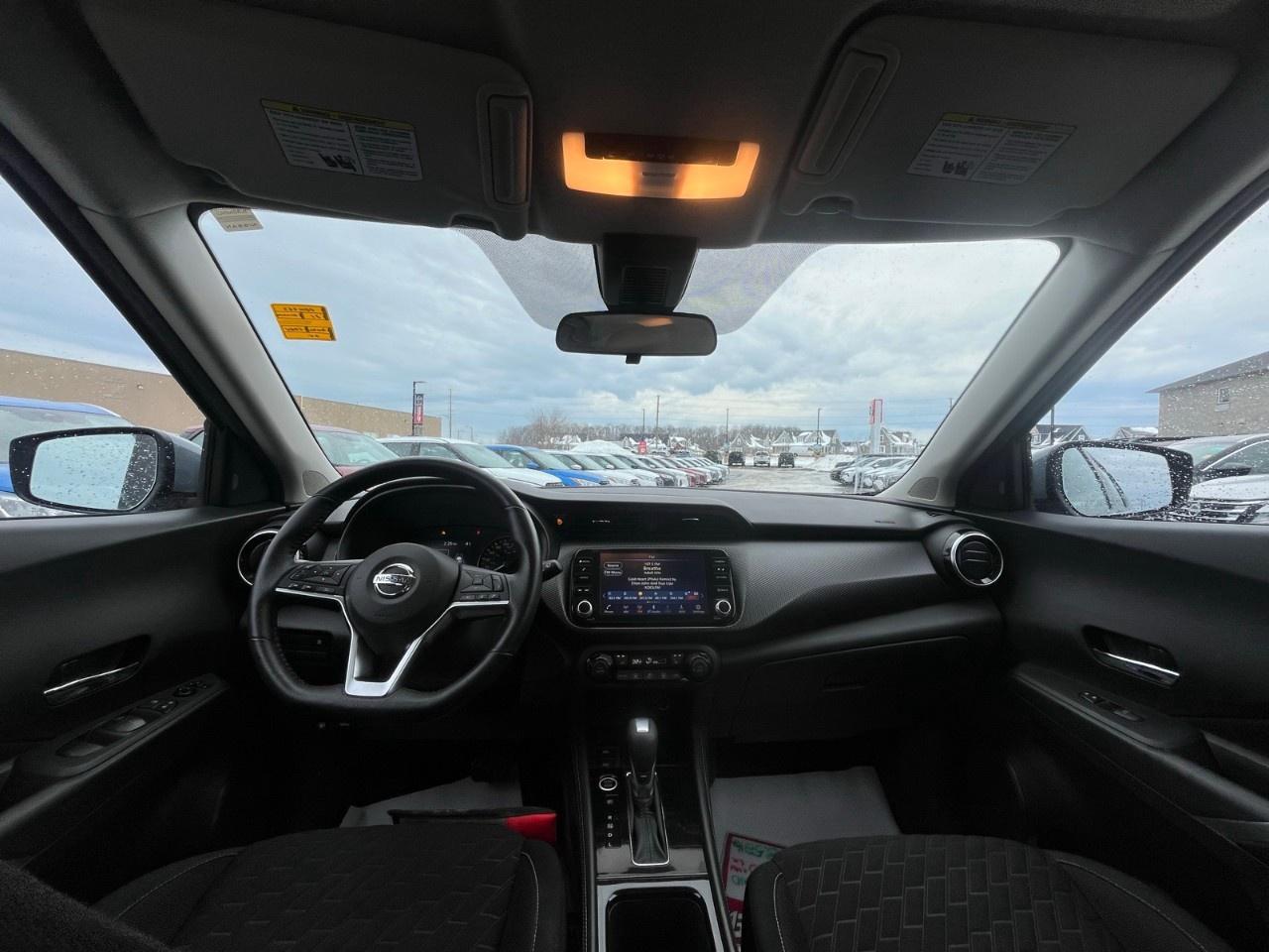 2021 Nissan Kicks SV FWD Photo